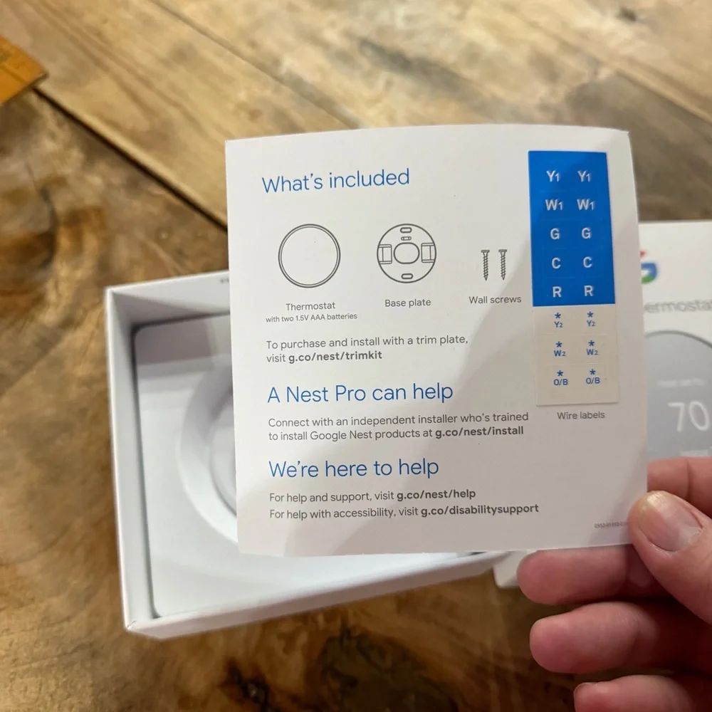 Google Nest Thermostat. Like new. Missing screws and wall plate. Cheap price!!